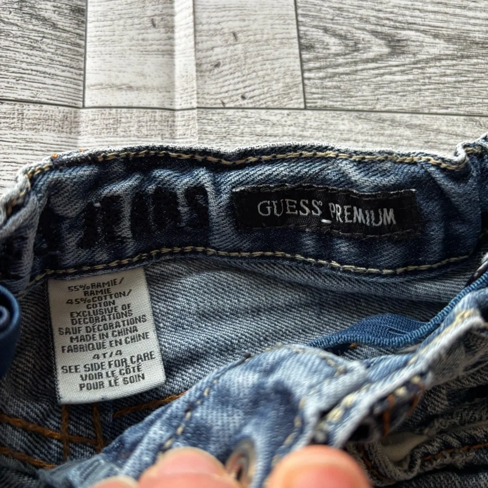 Guess stonewashed‎ jeans Vintage 1990s Girl’s size 4T